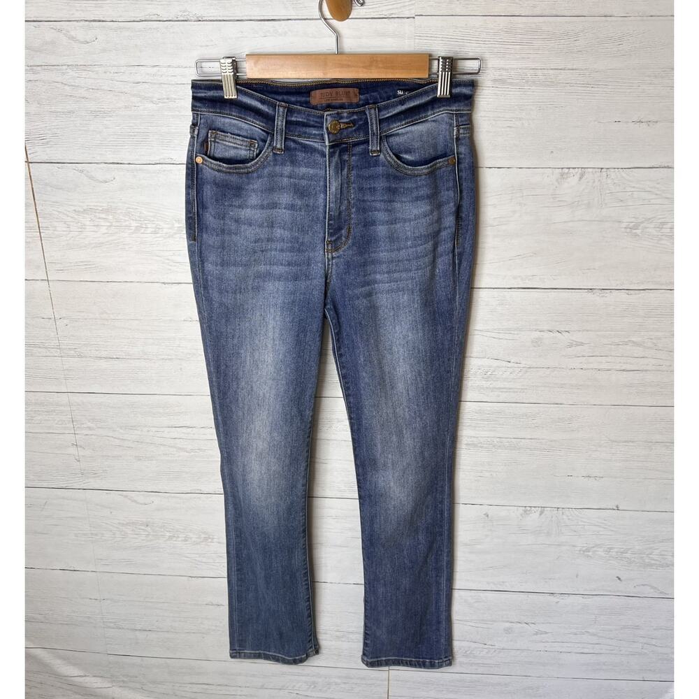 Judy Blue Jeans Womens Size 7/28 Medium Wash Skinny Fit Capri Stretch Comfort - Picture 3 of 16